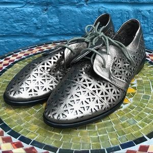 Dolce Vita Metallic Flats